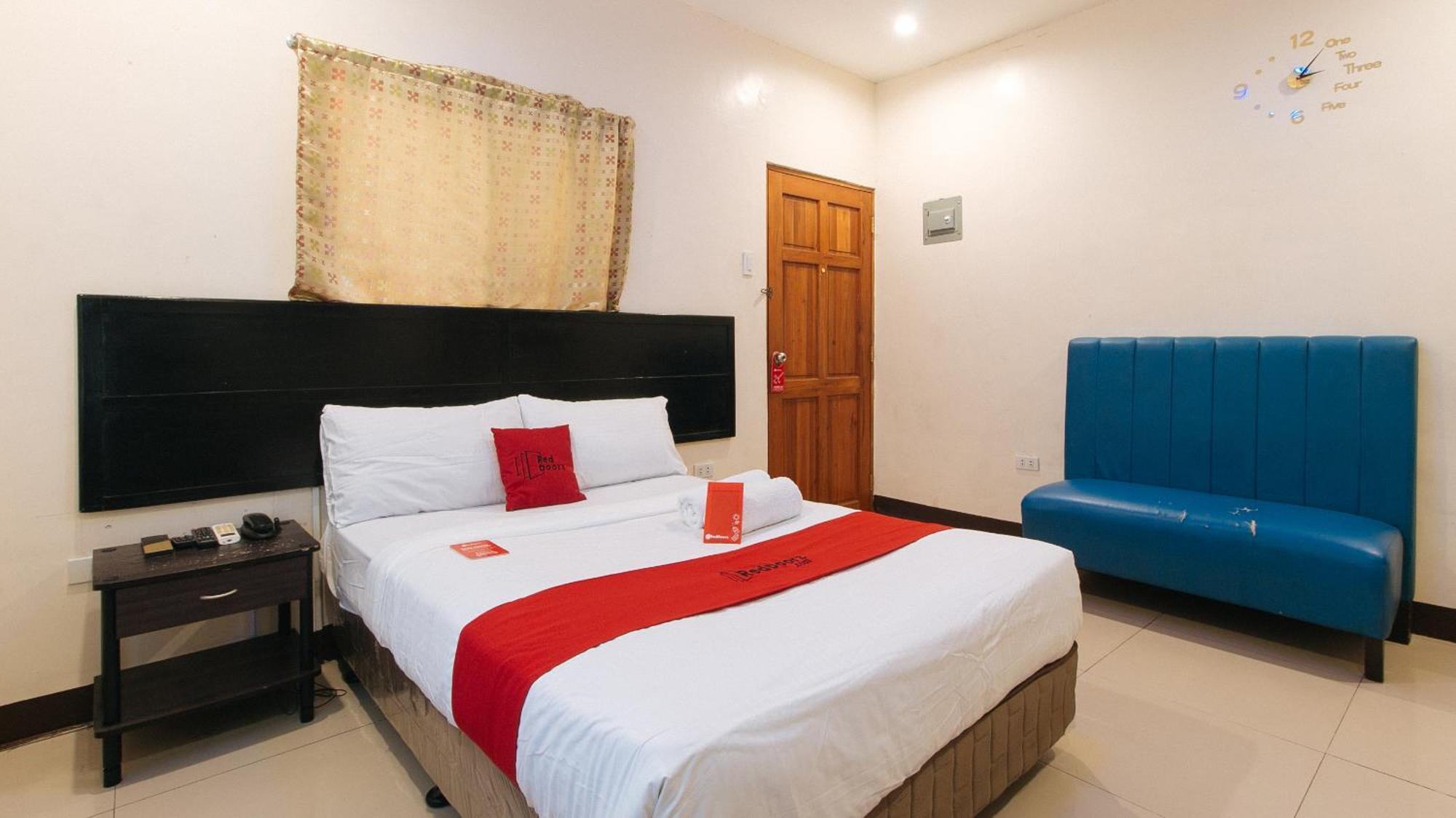 Reddoorz At V-Cat Apartelle Sampaloc מנילה מראה חיצוני תמונה