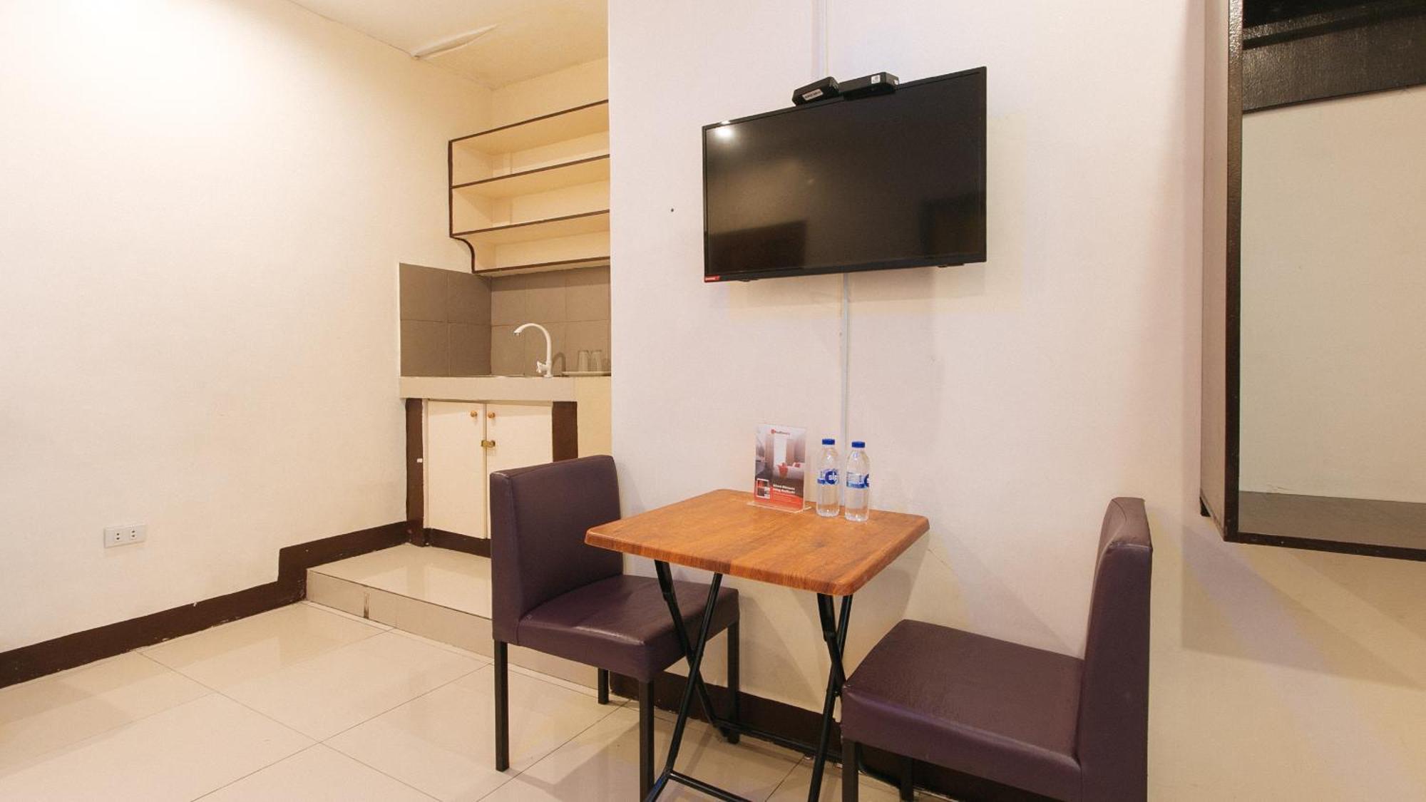 Reddoorz At V-Cat Apartelle Sampaloc מנילה מראה חיצוני תמונה
