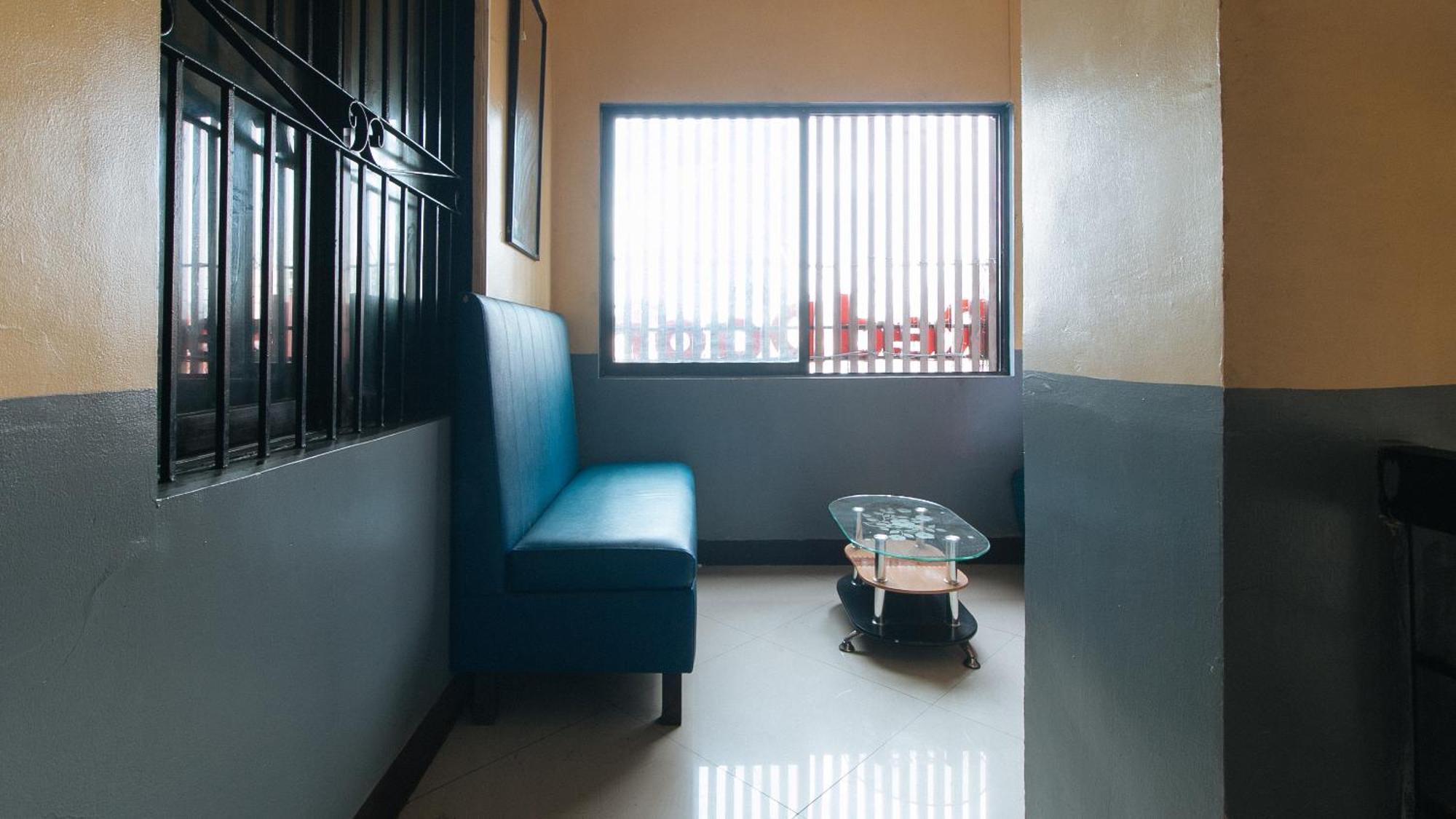 Reddoorz At V-Cat Apartelle Sampaloc מנילה מראה חיצוני תמונה